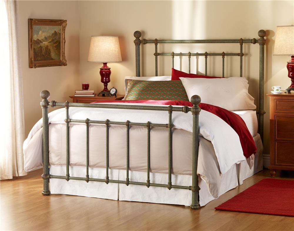 Wesley Allen Iron Beds CB1315Q Revere Iron Poster Bed Howell